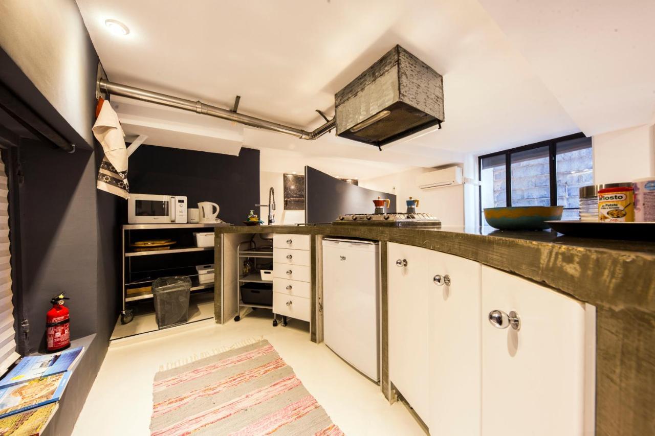 Loft La Citta Vecchia Apartment เจนัว ภายนอก รูปภาพ