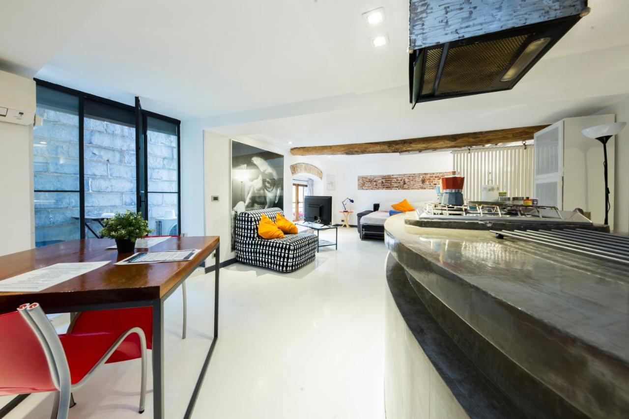 Loft La Citta Vecchia Apartment เจนัว ภายนอก รูปภาพ