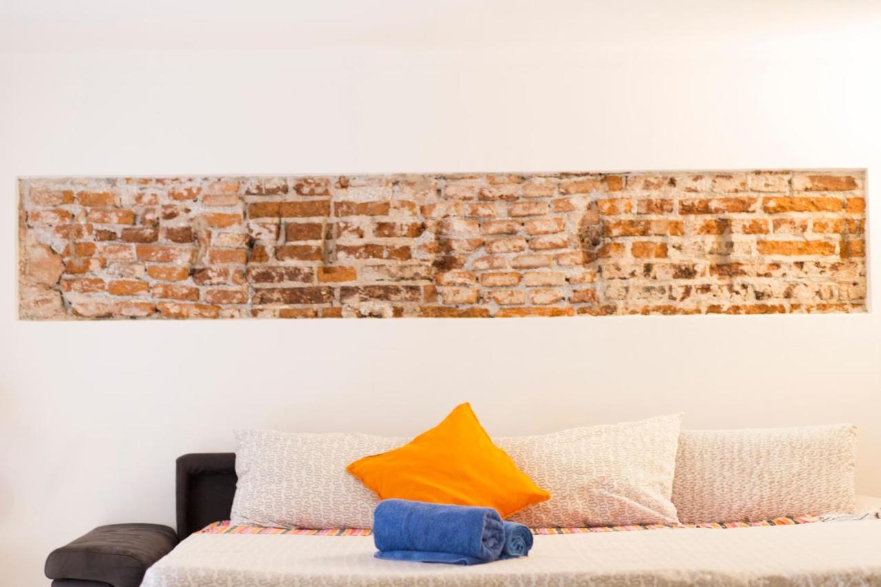 Loft La Citta Vecchia Apartment เจนัว ภายนอก รูปภาพ
